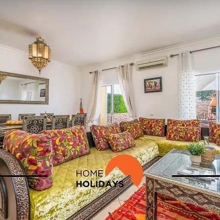 #298 Luz H By Holidays